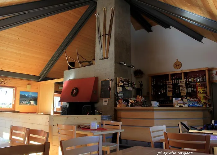 Deona بيت ريفي *